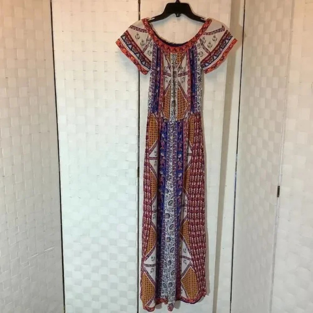 flying tomato white, blue, orange floral jumpsuit size small